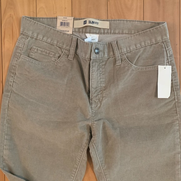 Gap Slim  Fit stretch jeans, size 8 Reg New - Picture 5 of 10